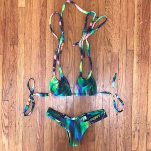 Montce bikini vibrant